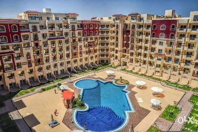 فلورنزا خمسين * Hurghada